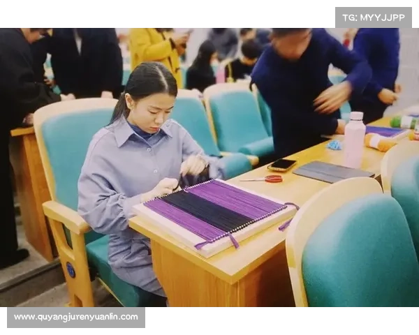 彩色画风的演变与技巧探究:从传统到现代的艺术发展之路 彩色画风的演变与技巧探究:从传统到现代的艺术发展之路