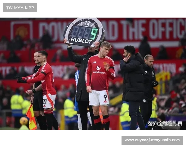 全面解析曼联射手弗兰在球场上展现的多项核心技能与技术特点表现